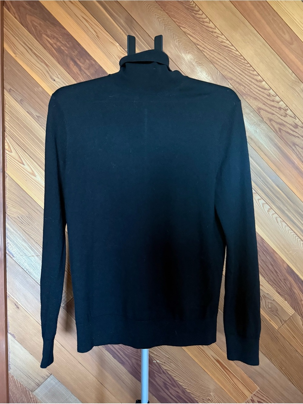 Club Monaco Black Men’s Turtleneck Sweater